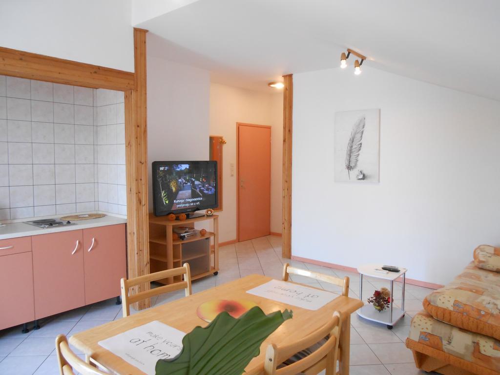 Boutique Apartments Julija Водице Экстерьер фото